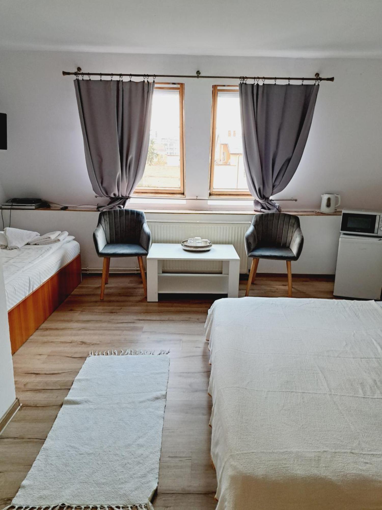 Piccola Italia Casa Racovita Cluj-Napoca Eksteriør bilde
