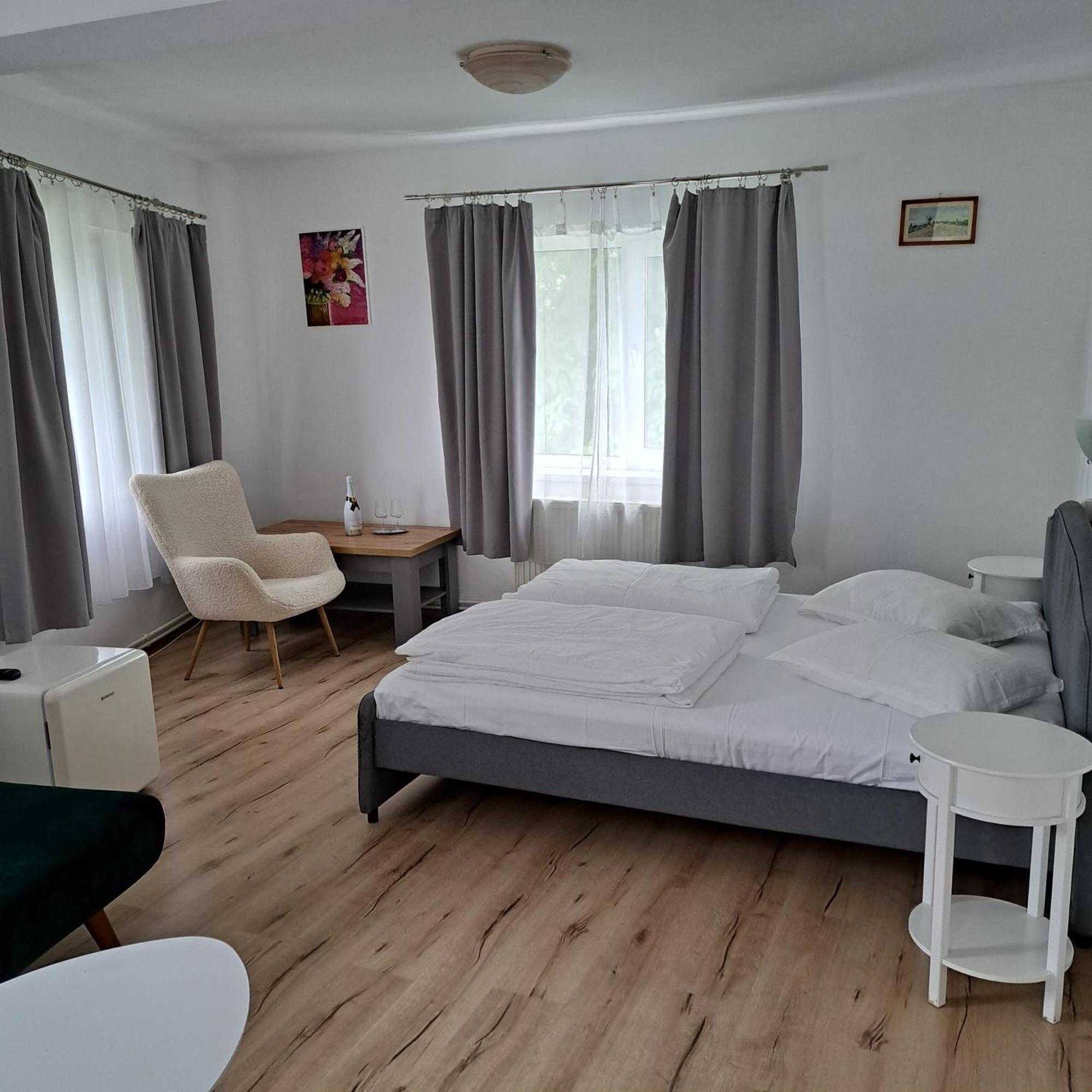Piccola Italia Casa Racovita Cluj-Napoca Eksteriør bilde